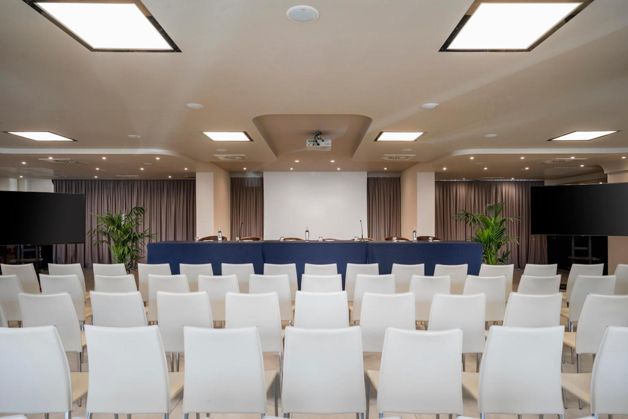 רימיני Aqua Hotel מראה חיצוני תמונה