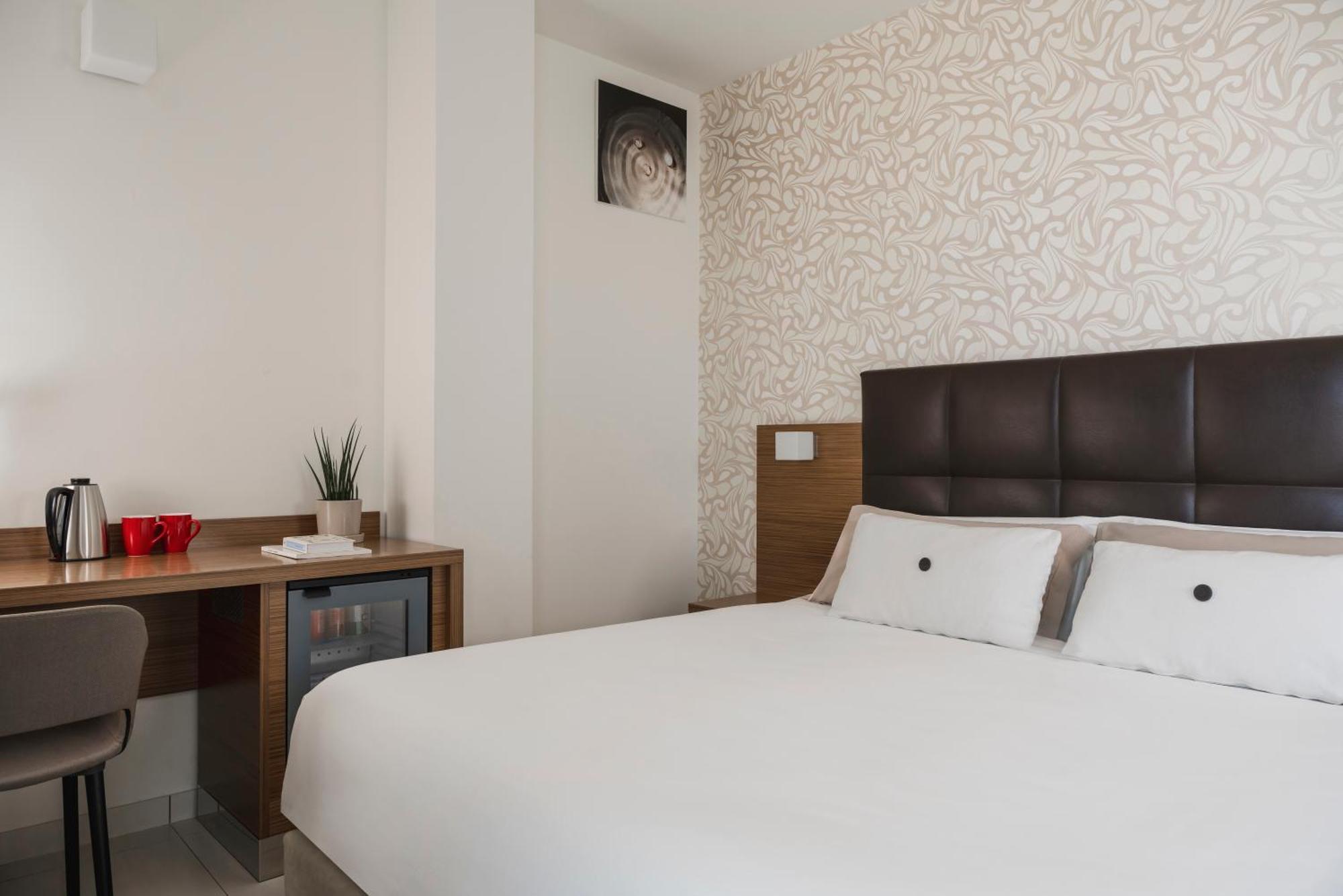 רימיני Aqua Hotel מראה חיצוני תמונה